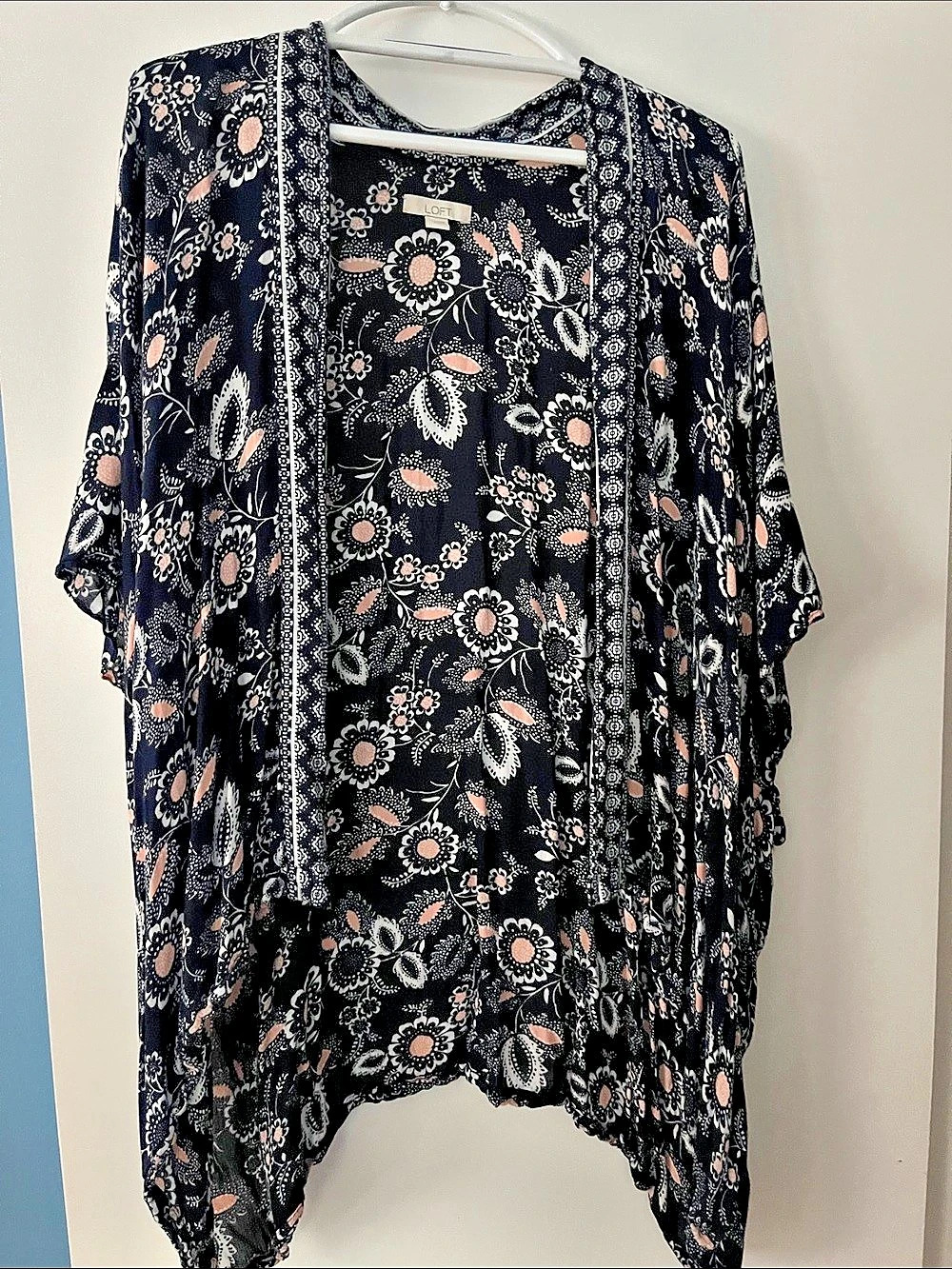 LOFT Floral Tunic in Black & Pink Like New